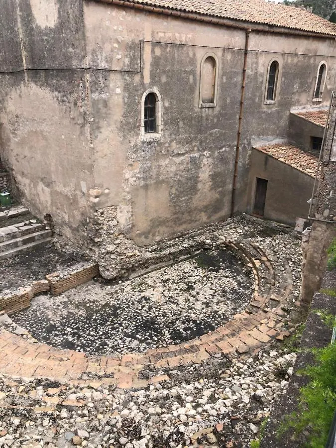 Casa Vacanze La Casa Di Maria Taormina Italy